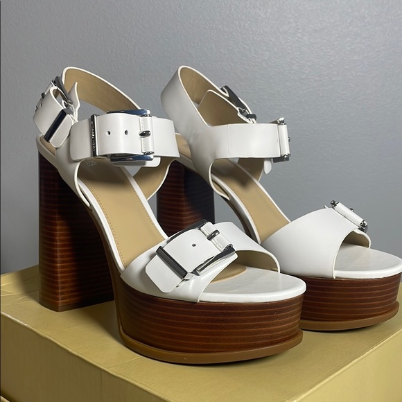 Michael Kors Colby Platform Sandal Optic White Leather - Picture 1 of 8